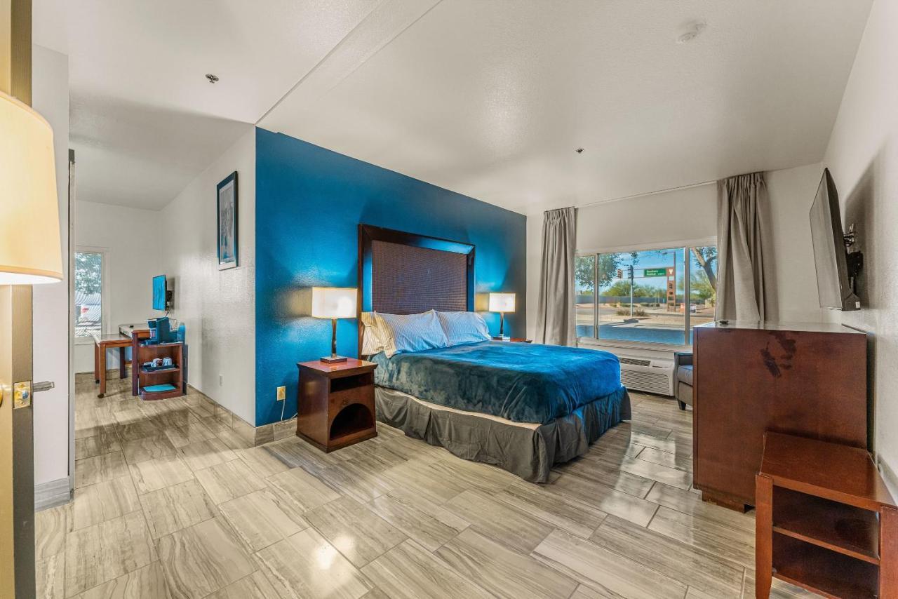 Tempe Corner Apartment Studio King Bed Exterior photo