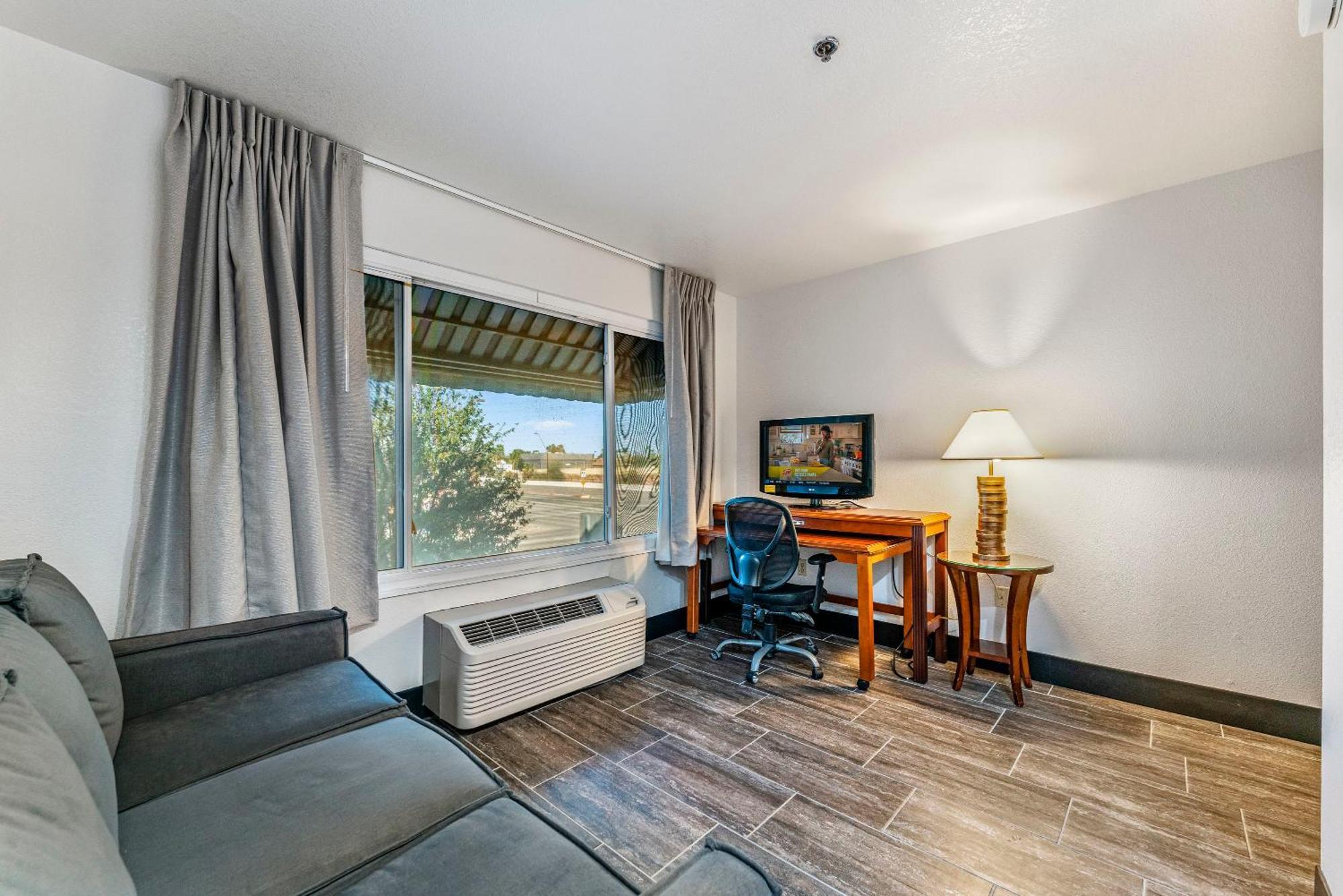 Tempe Corner Apartment Studio King Bed Exterior photo